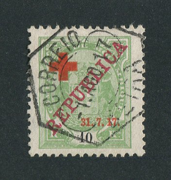 1917 - Afinsa nº 108. Tipo Elefantes com sobrecargas REPUBLICA e CRUZ VERMELHA. Selo de 10r reis usado. Em boas condições.