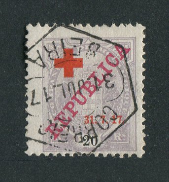 1917 - Afinsa nº 109. Tipo Elefantes com sobrecargas REPUBLICA e CRUZ VERMELHA. Selo de 20 reis USADO. Carimbo de 31-JULHO-1917, único dia oficial de circulação. Em boas condições.