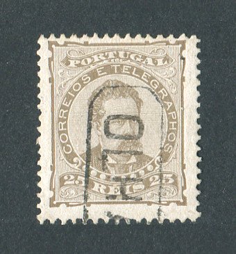 1882/83 - Afinsa nº 57a. D. Luis I de frente. Selo de 25 reis usado. Papel porcelana, denteado 12 1/2. CARIMBO NOMINATIVO - OLHÃO. Em boas condições.