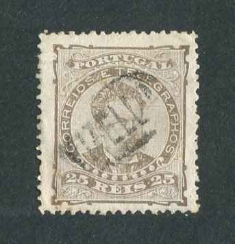 1882/83 - Afinsa nº 57e. D. Luis I de frente. Selo de 25 reis usado. Papel liso, denteado 13 1/2. CARIMBO NOMINATIVO - VIZELA. Pequena transparência.