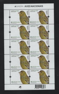 2019 - Folha Miniatura nº 96. Europa - Aves Nacionais - Madeira. Nova sem charneira. Em boas condições.