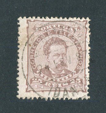 1882/83 - Afinsa nº 57b. D. Luis I de frente. Selo de 25 reis usado. Papel porcelana, denteado 13 1/2. CARIMBO DE IDANHA-A-NOVA. Em boas condições.