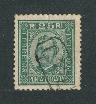 1892 - Afinsa nº 5a. D. Carlos I. Selo de 25 reis usado. Papel porcelana, denteado 11 1/2. Com Carimbo NOMINATIVO da CAPELA. Pequena transparência.