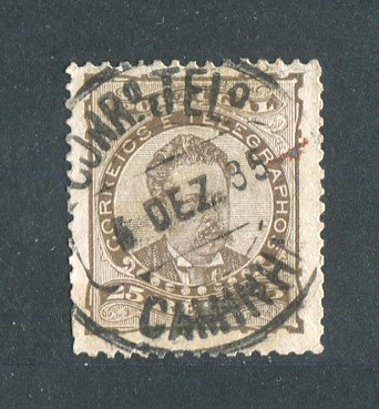 1882/83 - Afinsa nº 57a. D. Luis I de frente. Selo de 25 reis usado. Papel porcelana, denteado 12 1/2. CARIMBO DE CAMINHA. Em boas condições.