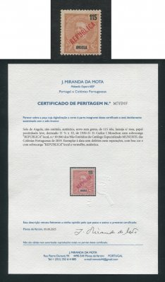 1920 - NÃO EMITIDO nº10. D. Carlos I com sobrecarga local REPUBLICA. Selo de 115 reis novo sem goma. Com CERTIFICADO DE PERITAGEM (CERTIFICATE). Em boas condições.