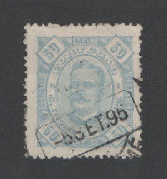 1893 - Afinsa nº 36a. D. Carlos I. Selo de 50 reis USADO. Papel pontinhado, denteado 13 1/2. Em boas condições.