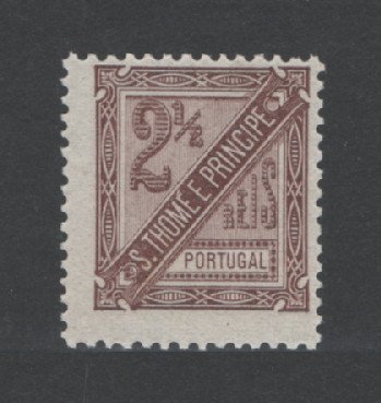 1893 - Afinsa nº 30. D. Carlos I. Selo de 2 1/2 reis novo SEM CHARNEIRA (**) e com goma original. Denteado 11 1/2. Em boas condições.