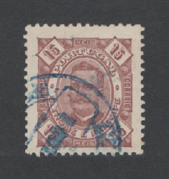 1893 - Afinsa nº 33. D. Carlos I. Selo de 15 reis USADO. Em boas condições.