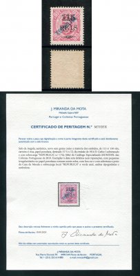 1914 - Afinsa nº 172a. D. Carlos I com sobretaxa e sobrecarga local REPUBLICA. Selo de 115r/150r novo sem goma como emitido. Denteado 11 1/2. Com CERTIFICADO DE PERITAGEM. Em boas condições. (ler descrição)