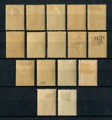1913 - Afinsa nº 210/225. Ceres. Série completa nova, COM CHARNEIRA (*) e goma original. Todos em papel porcelana. Em boas condições.