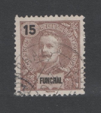 1897 - Afinsa nº 16. D. Carlos I. Selo 15 reis USADO. Em boas condições.