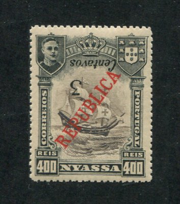 1921 - Afinsa nº 88a. D. Manuel II com sobretaxa e sobrecarga. Selo de 3c/400r novo SEM CHARNEIRA (**) e com goma original. SOBRECARGA INVERTIDA. Em boas condições.