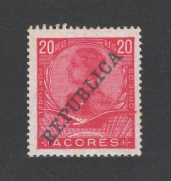 1911 - Afinsa nº 125b. D. Manuel II com sobrecarga REPUBLICA. Selo de 20 reis novo, COM CHARNEIRA (*) e goma original. PAPEL PORCELANA ESPESSO. Em boas condições.