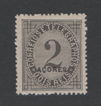 1885 - Afinsa nº 51c. Taxa de Telegramas. Selo de 2 reis NOVO SEM CHARNEIRA (**) e com goma original. Sobrecarga a preto, denteado 13 1/2. Em boas condições.