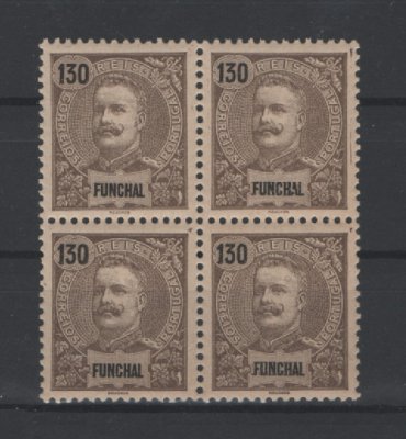 1898 - Afinsa nº 33. D. Carlos I. Selos de 130 reis EM QUADRA. Novos SEM CHARNEIRA (**) e com goma original. Em boas condições.