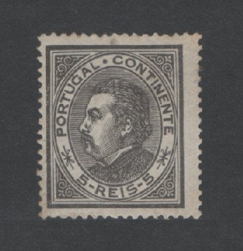 1880/81 - Afinsa nº 52B. D. Luis I, de perfil. Selo de 5 reis NOVO, COM CHARNEIRA (*) e goma original. Papel liso, denteado 13 1/2. Pequena transparência.