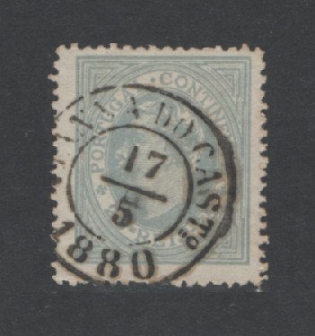 1880/81 - Afinsa nº 53A. D. Luis I, de perfil. Selo de 25 reis usado. Papel liso, denteado 13 1/2. Carimbo de Viana do Castelo. Em boas condições.