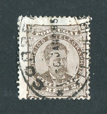 1882/83 - Afinsa nº 57d. D. Luis I de frente. Selo de 25 reis usado. Papel liso, denteado 12 1/2. CARIMBO DE FELGUEIRAS. Pequena transparência.