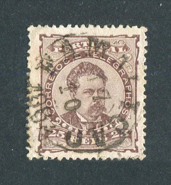 1882/83 - Afinsa nº 57e. D. Luis I de frente. Selo de 25 reis usado. Papel liso, denteado 13 1/2. CARIMBO DE FAMALICÃO. Em boas condições.