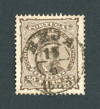 1882/83 - Afinsa nº 57e. D. Luis I de frente. Selo de 25 reis usado. Papel liso, denteado 13 1/2. CARIMBO DE BEJA. Em boas condições.