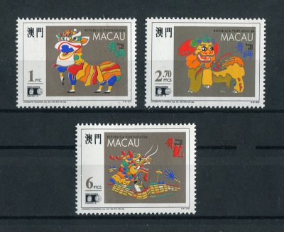 1992 - Afinsa nº 673/675. Usos e Costumes. Série completa nova SEM CHARNEIRA (**) e com goma original. Em boas condições.