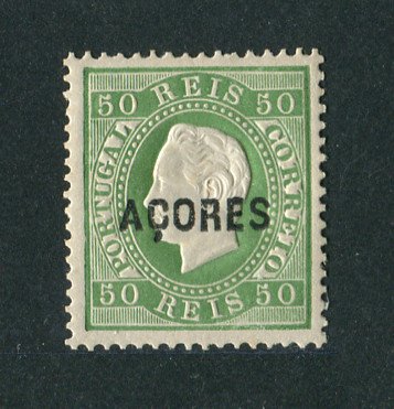 1871/76 - Afinsa nº 20f. D. Luis I. Fita direita. Selo de 50 reis NOVO, COM CHARNEIRA (*) e goma original. Denteado 13 1/2. Em boas condições.