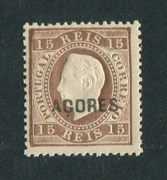 1871/76 - Afinsa nº 25. D. Luis I. Fita direita. Selo de 15 reis NOVO SEM CHARNEIRA (**) e com goma original. Denteado 12 1/2. Em boas condições.
