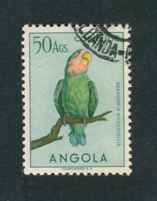1951 - Afinsa nº 349. Aves de Angola. Selo de 50AGS usado. Em boas condições.