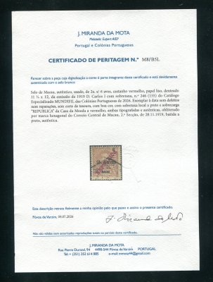 1919 - Afinsa nº 246. D. Carlos I com sobretaxa. Selo de 2a/6a USADO. Com CERTIFICADO DE PERITAGEM. Em boas condições.