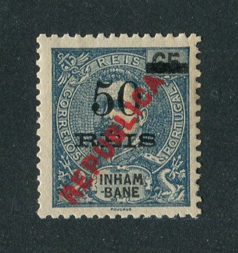 1914 - Afinsa nº 87. D. Carlos I com sobrecarga local REPUBLICA. Selo de 50r/65r reis novo, SEM GOMA. Em boas condições.