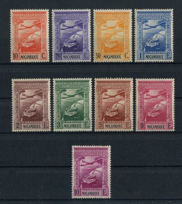 1938 - Correio Aéreo nº 1/9. Império colonial Português. Série completa nova, COM CHARNEIRA (*) e goma original. Em boas condições.