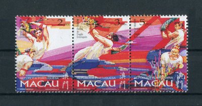 1997 - Afinsa nº 887/889. Festival do Dragão Embriagado. Série completa nova SEM CHARNEIRA (**) e com goma original. EM TIRA. Em boas condições.