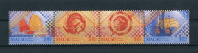 1998 - Afinsa nº 975/978. Azulejos em Macau. Série completa nova SEM CHARNEIRA (**) e com goma original. EM TIRA. Em boas condições.