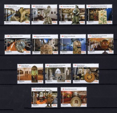 2019 - Afinsa nº 5095/5107. Museus Centenários de Portugal (1º Grupo). Série nova sem charneira. Goma Original. Em boas condições.