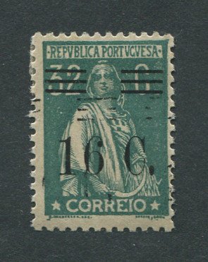 1928 - Afinsa nº 465d. Ceres com sobretaxa. Selo de 16c/32c novo, COM CHARNEIRA (*) e goma original. SOBRETAXA DUPLA. Com CERTIFICADO DE PERITAGEM (CERTIFICATE). Em boas condições.