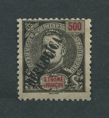 1913 - Afinsa nº 126. D. Carlos I com sobrecarga LOCAL República. Selo de 500r novo sem goma como usual. Em boas condições.