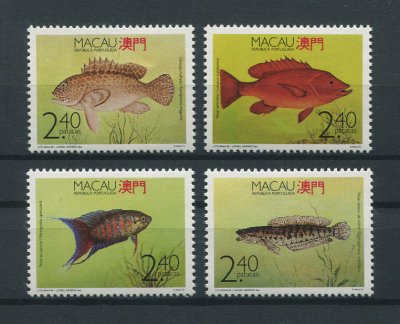 1990 - Afinsa nº 619/622. Peixes. Série completa nova SEM CHARNEIRA (**) e com goma original. ISOLADOS (sem ser em tira). Em boas condições.