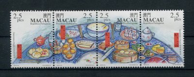 1999 - Afinsa nº1020/1023. Gastronomia e Doçaria. Série completa nova SEM CHARNEIRA (**) e com goma original. EM TIRA. Em boas condições.