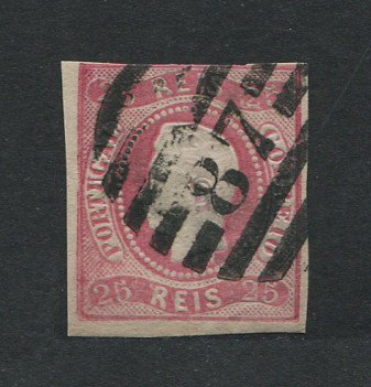 1866/7 - Afinsa nº 22. D. Luís I, fita curva.Selo de 25 reis usado. Margens pequenas. Apresenta o cunho ligeiramente aberto. Carimbo nº 87 - Aveiro (2º REFORMA). EXEMPLAR DE 2ª ESCOLHA.