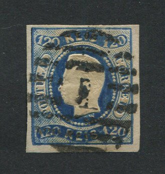 1866/7 - Afinsa nº 26. D. Luís I, fita curva.Selo de 120 reis usado. Margens pequenas. Em boas condições. EXEMPLAR DE 2ª ESCOLHA.