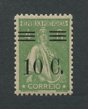 1928 - Afinsa nº 456b. Ceres com sobretaxa. Selo de 10c/4c novo SEM CHARNEIRA (**) e com goma original. SOBRECARGA/BARRAS TIPO II. Papel liso, 12x11 1/2. Em boas condições.