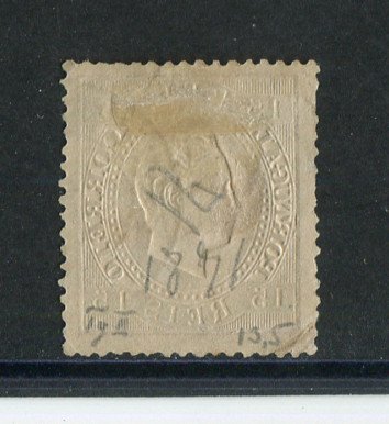 1870/6 - Afinsa nº 38C. D. Luis I, fita direita.Selo de 15 reis usado. Papel liso, denteado 13 1/2. Carimbo de Funchal. Denteado irregular e pequeno vinco.