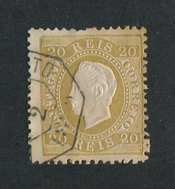 1870/6 - Afinsa nº 39. D. Luis I, fita direita.Selo de 20 reis usado. Papel liso, denteado 12 1/2. Pequena transparência e ligeiro oxido no verso.