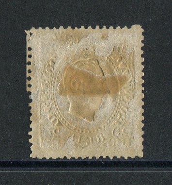 1870/6 - Afinsa nº 39D. D. Luis I, fita direita.Selo de 20 reis usado. Papel liso, denteado 13 1/2. Pequena transparência.