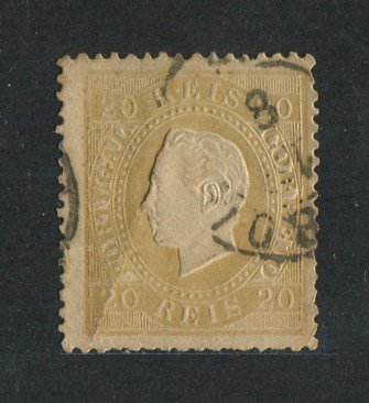1870/6 - Afinsa nº 39k. D. Luis I, fita direita.Selo de 20 reis usado. Papel porcelana, denteado 13 1/2. Pequeno vinco.