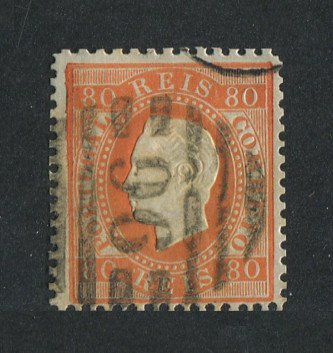 1870/6 - Afinsa nº 42. D. Luis I, fita direita.Selo de 80 reis usado. Papel liso, denteado 12 1/2. Carimbo nº 96 - Lousã (2ª Reforma). Este foi redenteado.