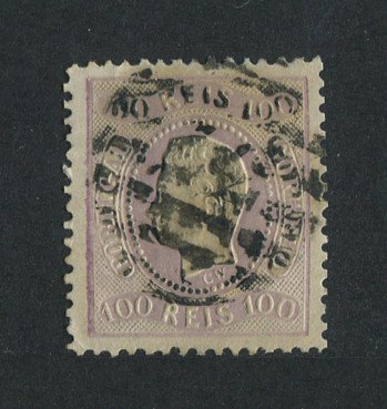 1867/70 - Afinsa nº 33. D. Luís I, fita curva denteado. Selo de 100 reis usado. Em boas condições.