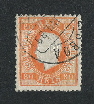 1870/6 - Afinsa nº 42i. D. Luís I, fita direita. Selo de 80 reis usado. Papel porcelana, denteado 12 1/2. Em boas condições.