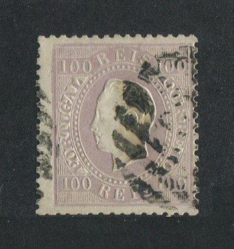 1870/6 - Afinsa nº 43. D. Luis I, fita direita. Selo de 100 reis usado. Papel liso, denteado 12 1/2. Em boas condições.