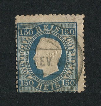 1870/6 - Afinsa nº 45. D. Luis I, fita direita. Selo de 150 reis usado. Papel liso, denteado 12 1/2. Ligeiramente descentrado mas em boas condições.
